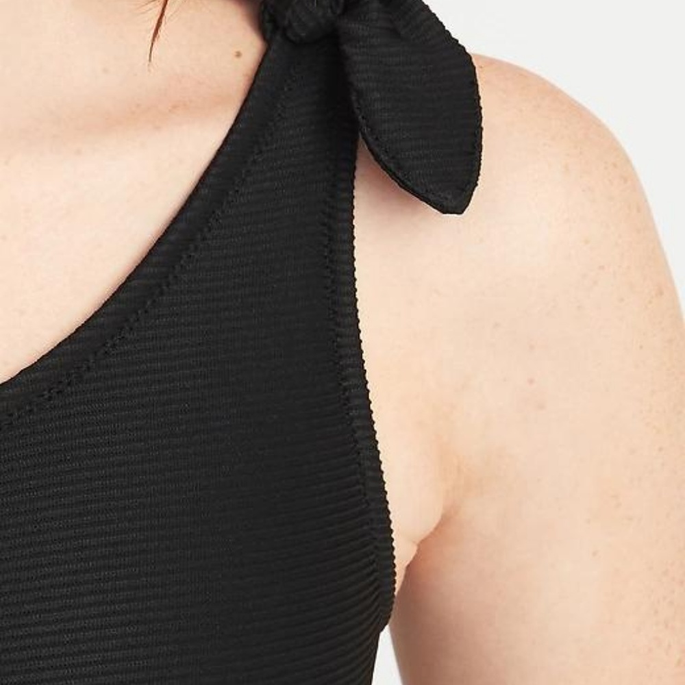 Old Navy Textured-Stripe One-Shoulder Swimsuit New - Picture 6 of 6